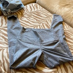 Lululemon leggings